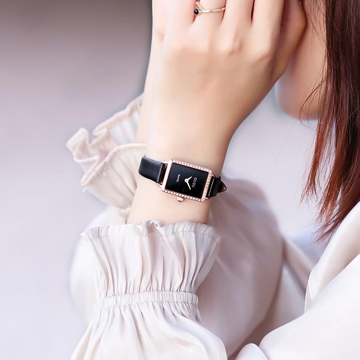 Đồng hồ nữ đeo tay dây da Guou mặt vuông đính đá chính hãng chống nước tuyệt đối 663