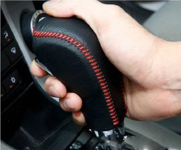 Bọc cần số và tay phanh Ô tô da thật xe Mazda 3,2,6 CX5, CX8,BT50, Ranger bản AT