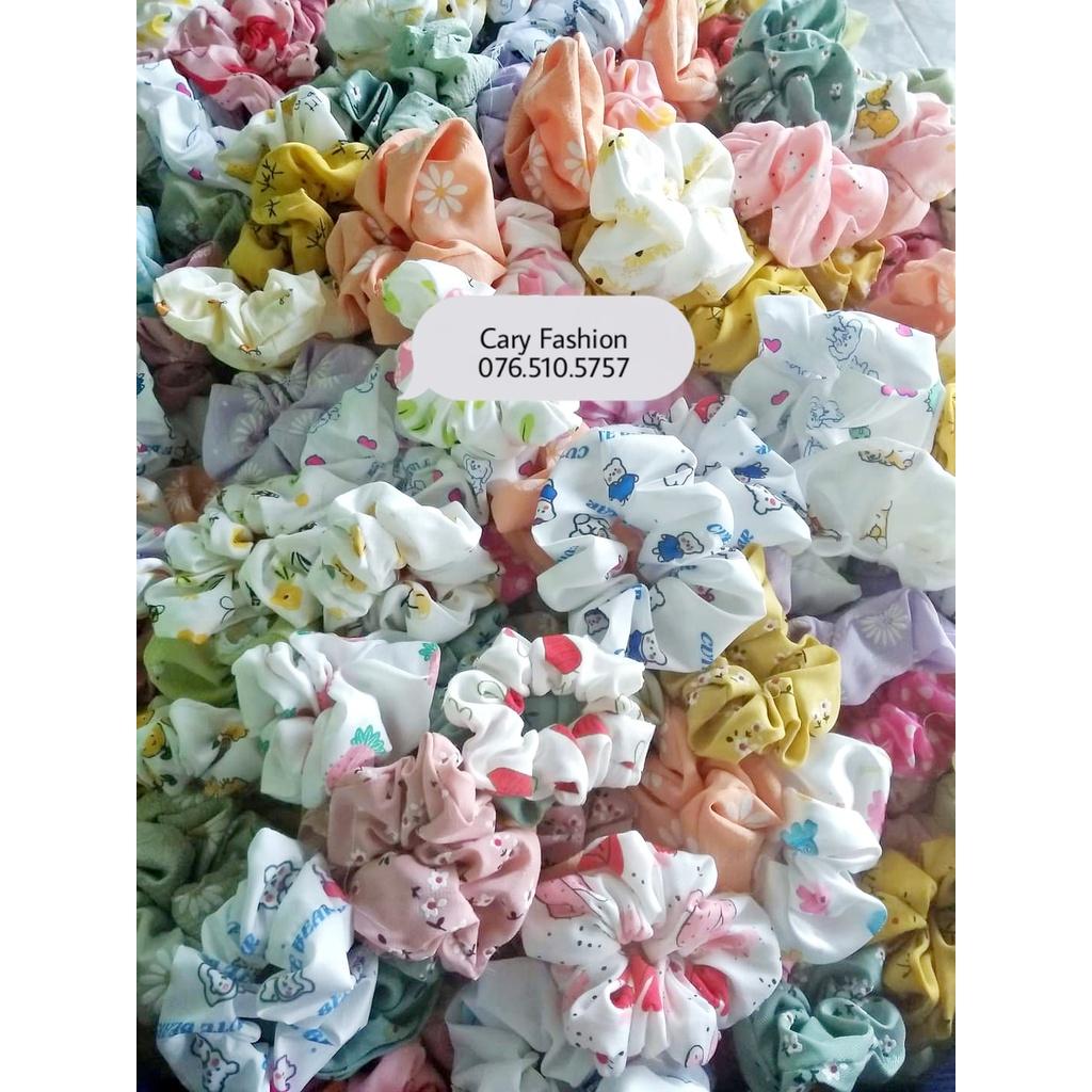 Scrunchies,dây buộc tóc,cột tóc trái cây ,bò sữa ,hoạt hình ,..chất voan, phi bóng ,lụa