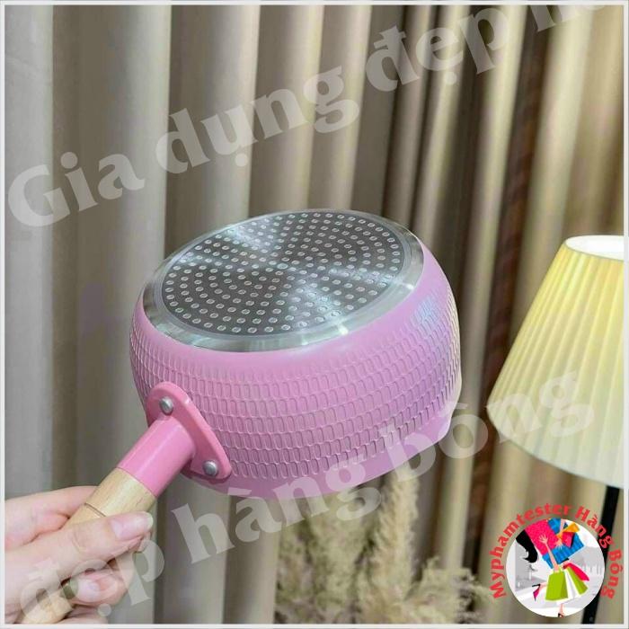 Chảo, Nồi Sâu Lòng Chống Dính 18cm Chiên Xào Nấu Quánh Sâu Lòng Tay Cầm Gỗ Màu Pastel Tiện Lợi