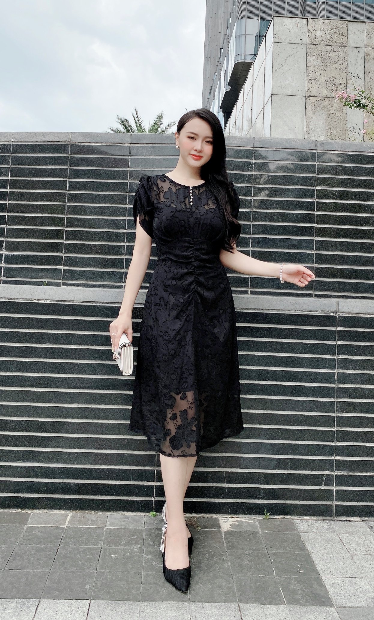 ĐẦM XÒE REN ĐÍNH HẠT CAO CẤP