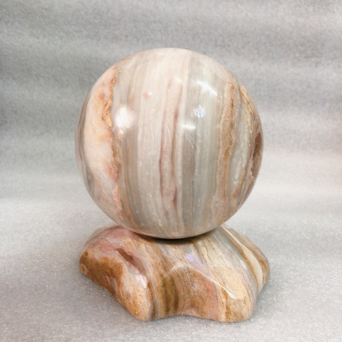 Cầu bi phong thủy đá tự nhiên 100% canxit nhiều màu dịu đá Việt Nam