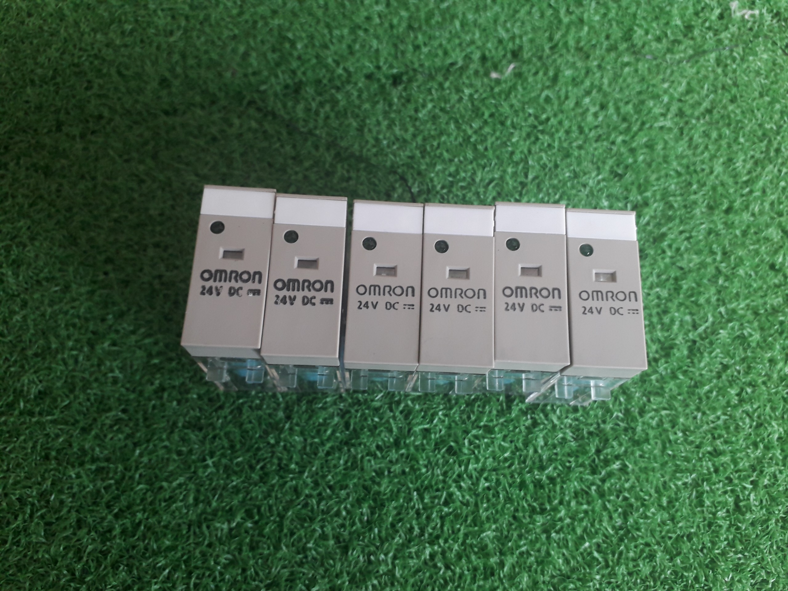 Rơ le G2R-2-SND relay 2NO-2NC 10A