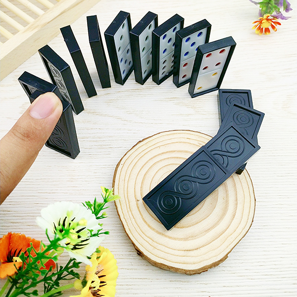 Bộ đồ chơi cờ Domino bằng nhựa