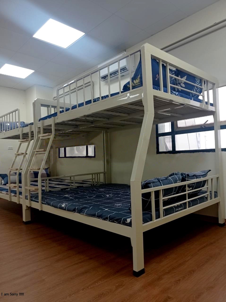 Giường sắt Tầng hộp Trên 1m2 Dưới 1m4 Dài 2m Màu kem