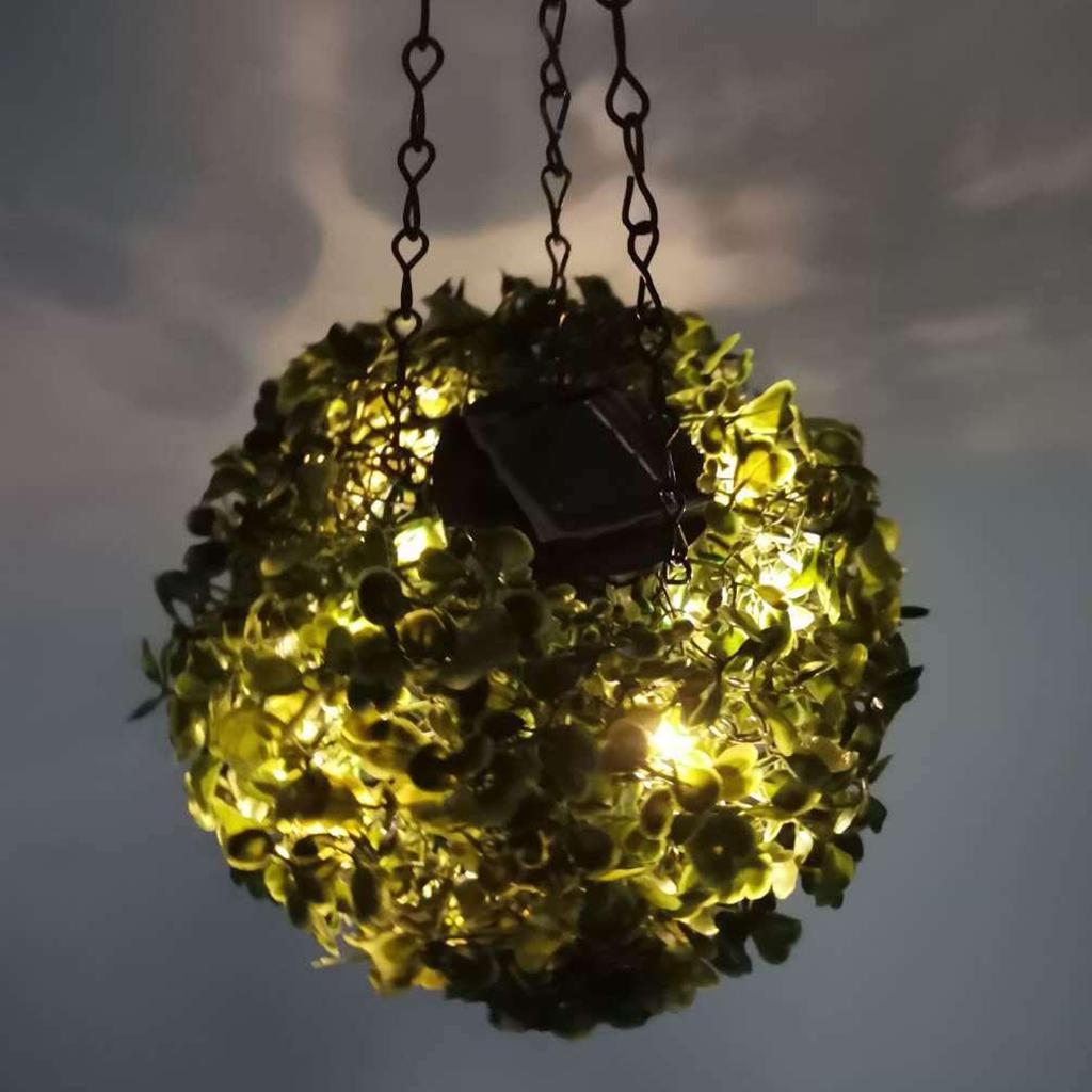 2pcs Solar LED Lantern Outdoor Garden Hanging Lamp Artificial Leaf Topiary Ball