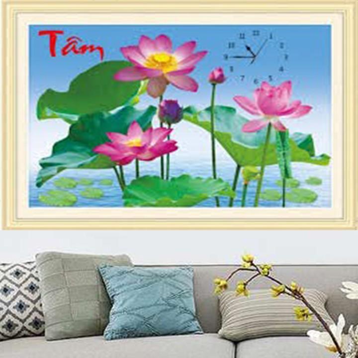 Tranh thêu chữ tâm hoa sen đồng hồ LV3374 - kích thước: 75 * 47cm. (TRANH CHƯA LÀM)