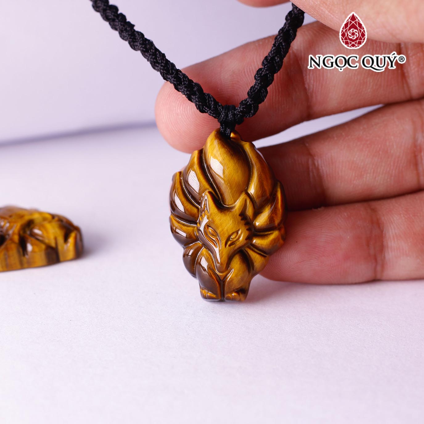 Mặt dây chuyền hồ ly 9 đuôi đá mắt hổ vàng nâu 8x20x31mm mệnh thổ, kim - Ngọc Quý Gemstones