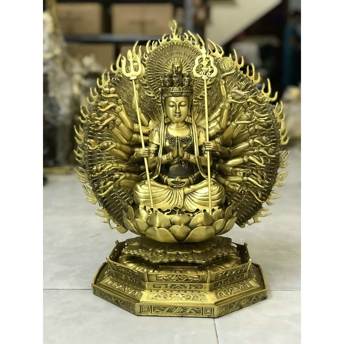 Thiên thủ thiên nhãn - Decor trang trí (kt 42x38cm)