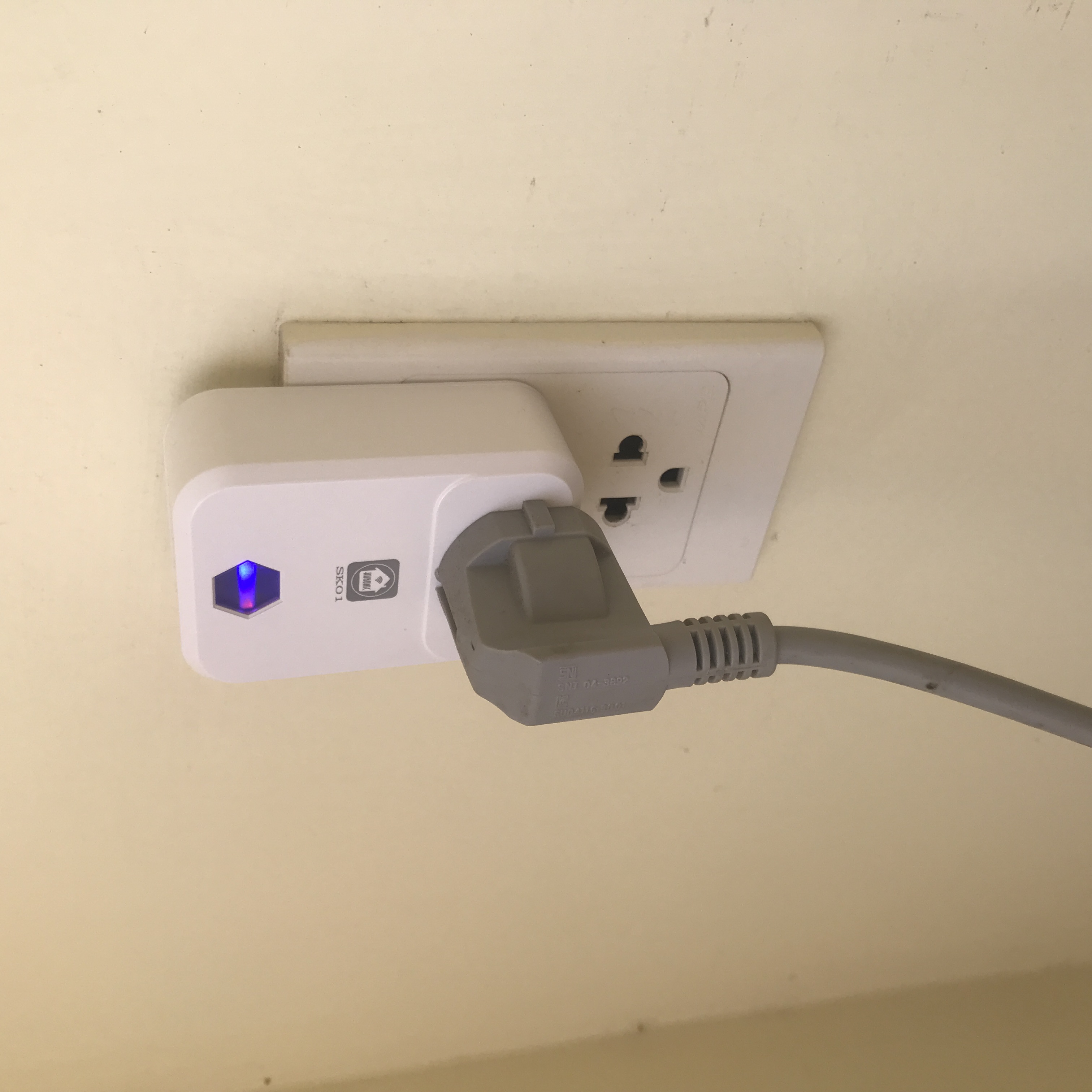 Ổ Cắm  bằng điện thoại Hunonic SK01 Công suất lớn 4000W + HẸN GIỜ THÔNG MINH | Công nghệ 4.0