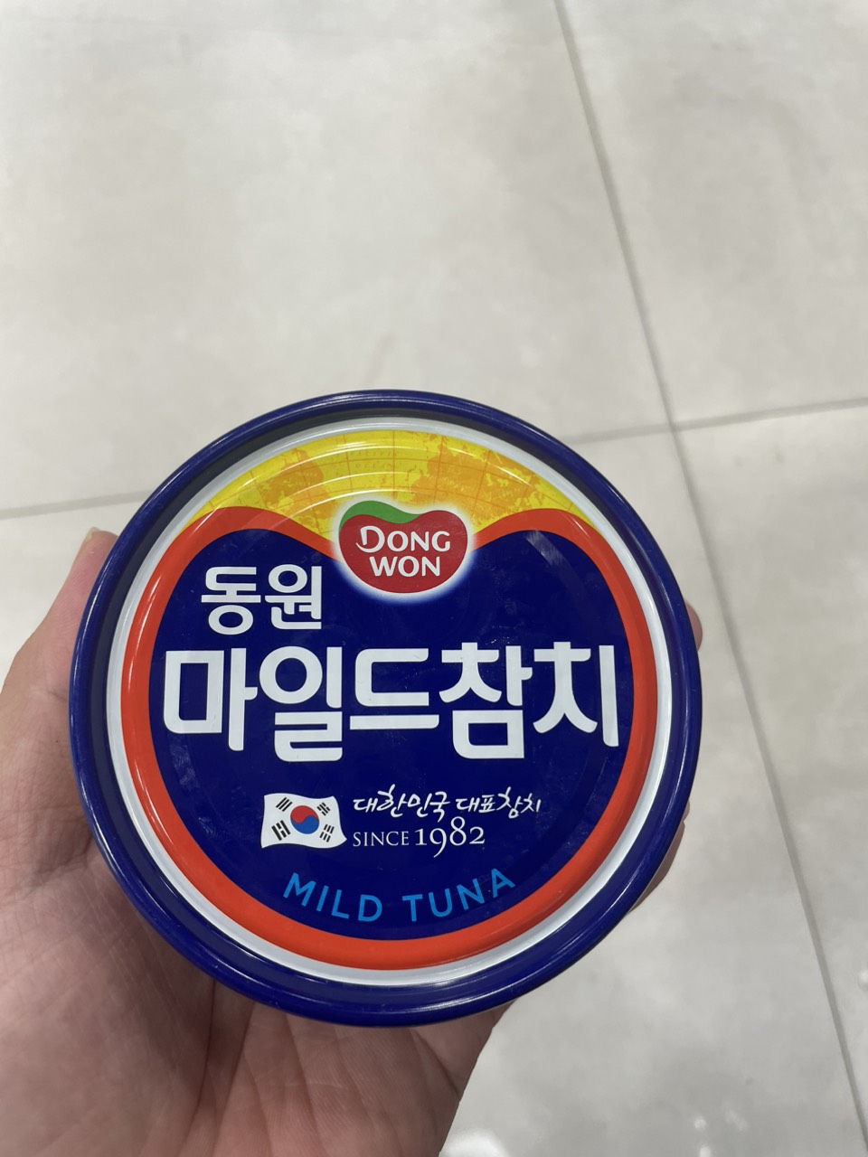 Cá Ngừ Trộn Mild Tuna Dongwon Hàn Quốc Hộp 200G / 동원) 마일드 참치 200G