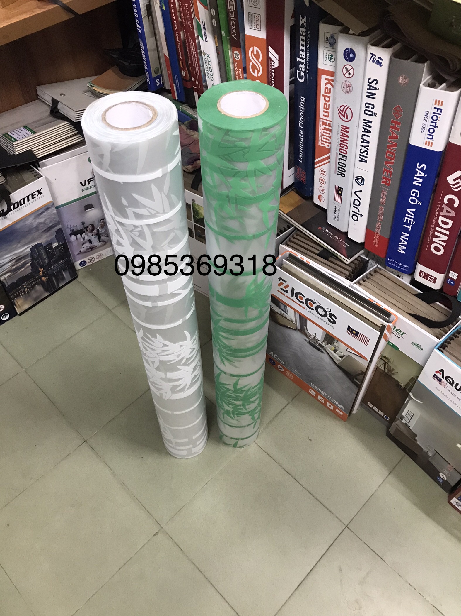Giấy Dán Kính 3D keo sẵn bóc dán loại 1