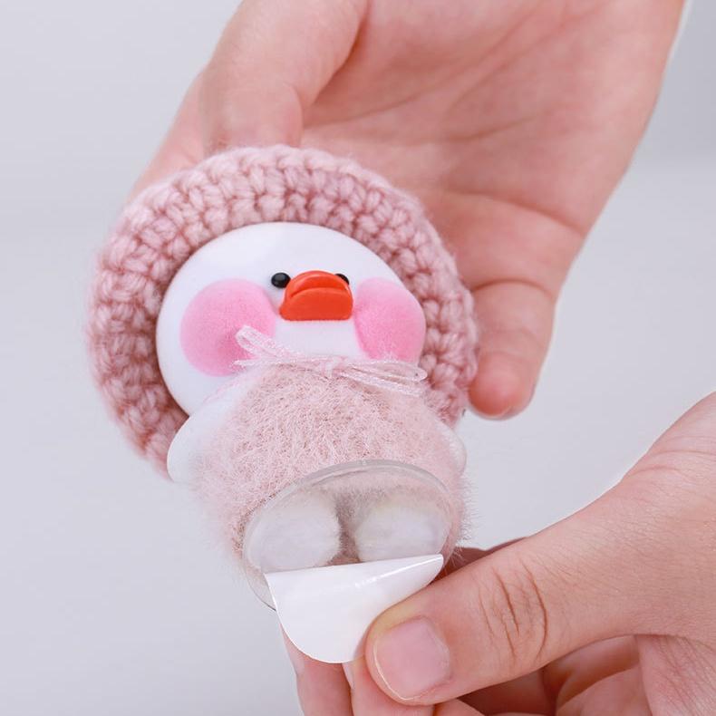 Búp Bê Hình Chú Vịt Dễ Thương Dùng Trang Trí Ô Tô Độc Đáo