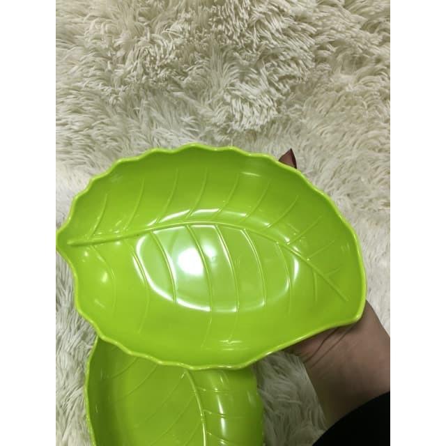 ĐĨA NHỰA HÌNH LÁ ĐỰNG ĐỒ ĂN