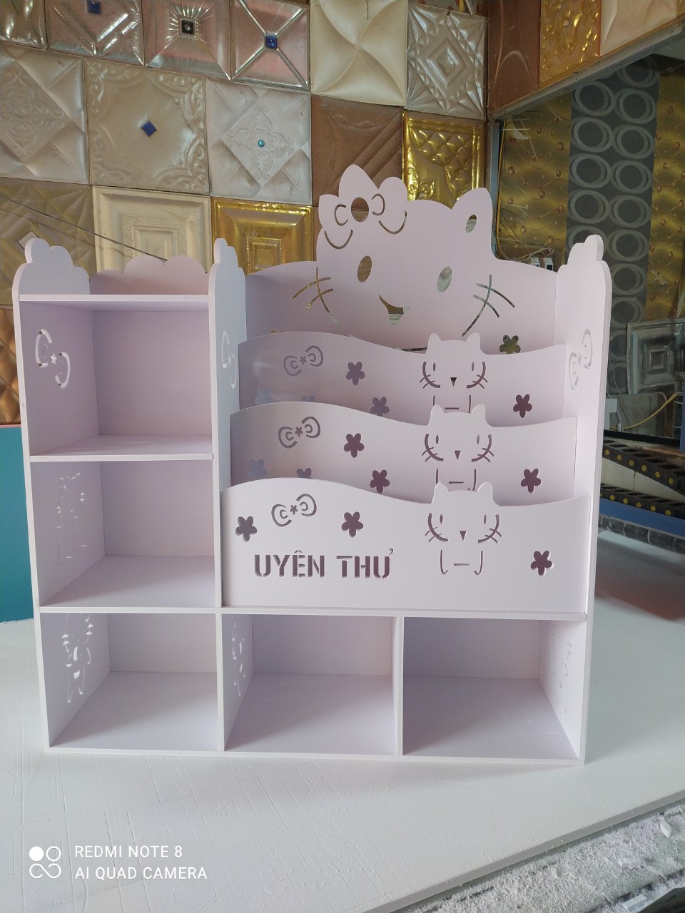 Kệ sách Gấu 3 Kitty