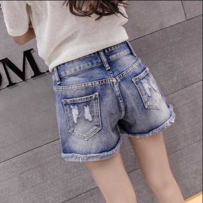 Quần Short Denim Siêu Mỏng Dáng Chữ a Ống Rộng Phối Rách Đính Hạt Cho Nữ