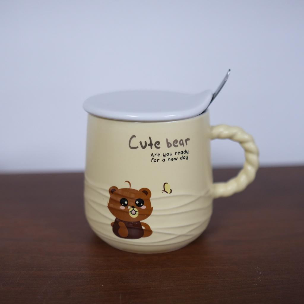 Ly sứ có quai, hình gấu nâu cute, Quà lưu niệm tặng bạn bè, người thân, kèm muỗng và nắp 400ml