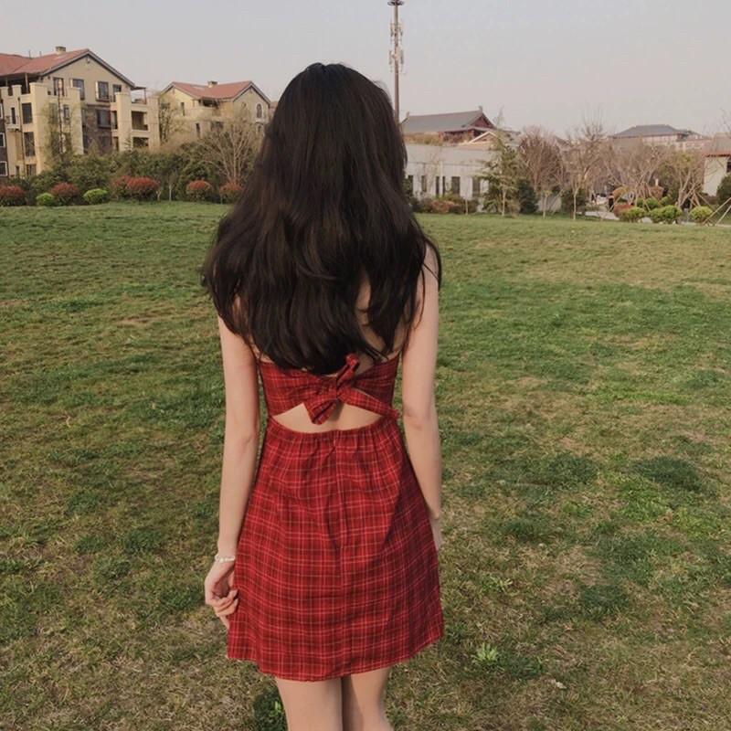 Váy 2 dây kẻ caro đỏ️️