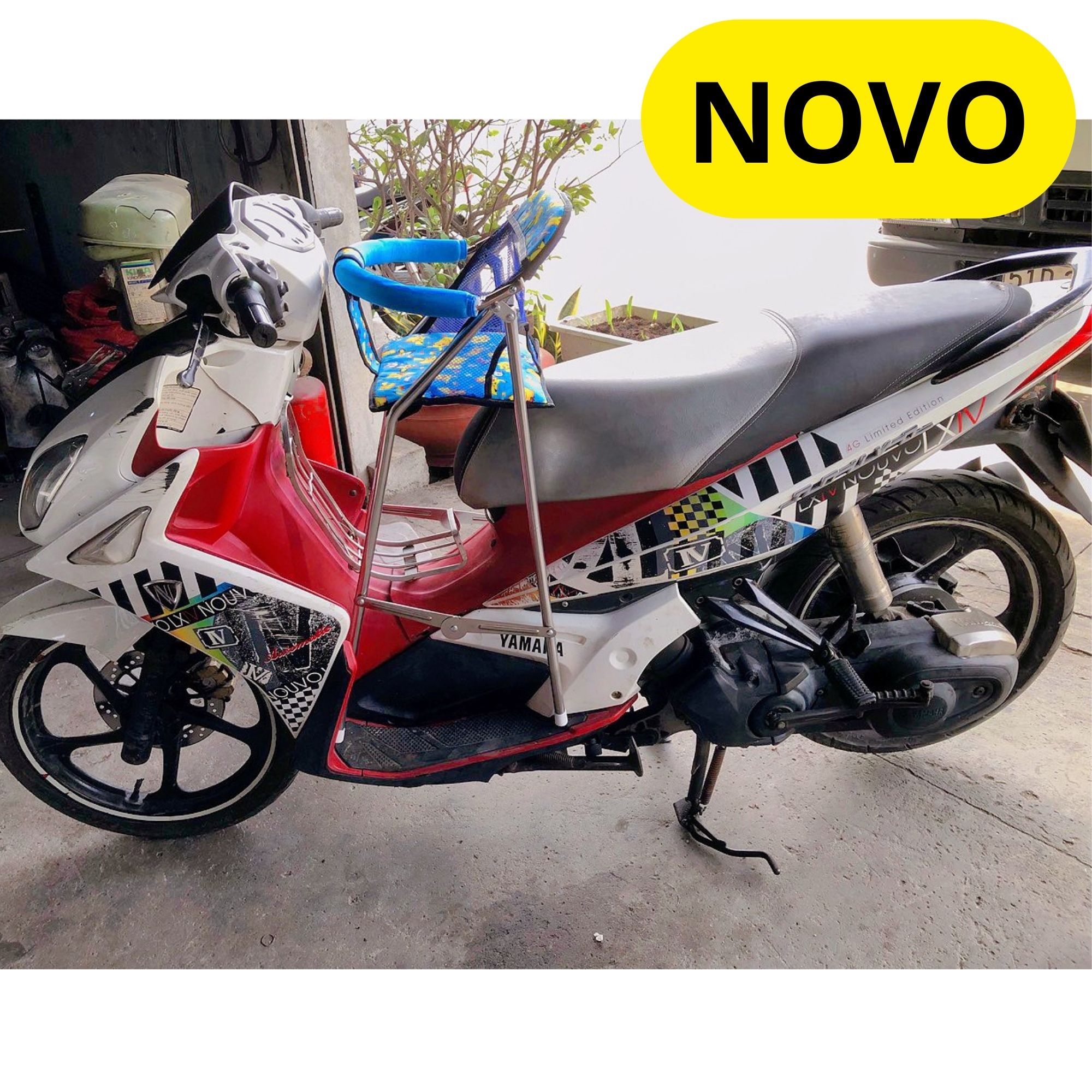 ( GHẾ INOX CÓ DÂY ĐAI ) Ghế ngồi xe tay ga cho bé (có cả dây đai và vòng bảo hiểm an toàn) ghế ga xếp INOX Cao Cấp