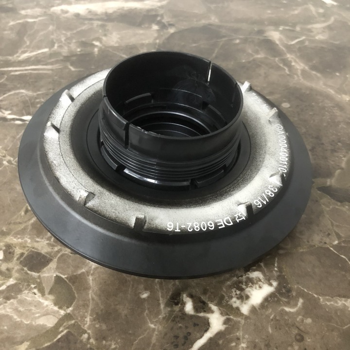 Bộ logo chụp mâm, ốp lazang bánh xe ô tô thiết kế dành cho một số dòng xe Maybach BC-1100, chất liệu liệu hợp kim nhôm và nhựa ABS