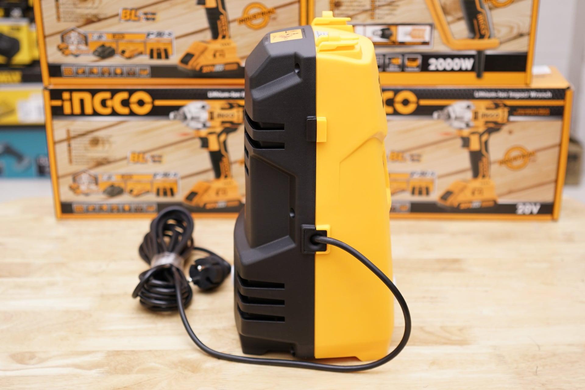 MÁY XỊT RỬA 1200W (5.5 L/MIN) INGCO HPWR12001