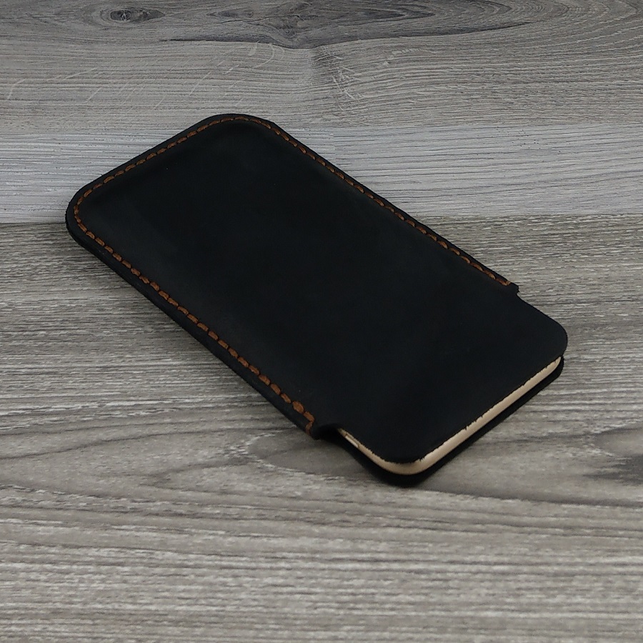 Bao Da Rút dành cho Iphone 6 Plus/ 6S Plus Classic Da Bò Sáp Màu Đen