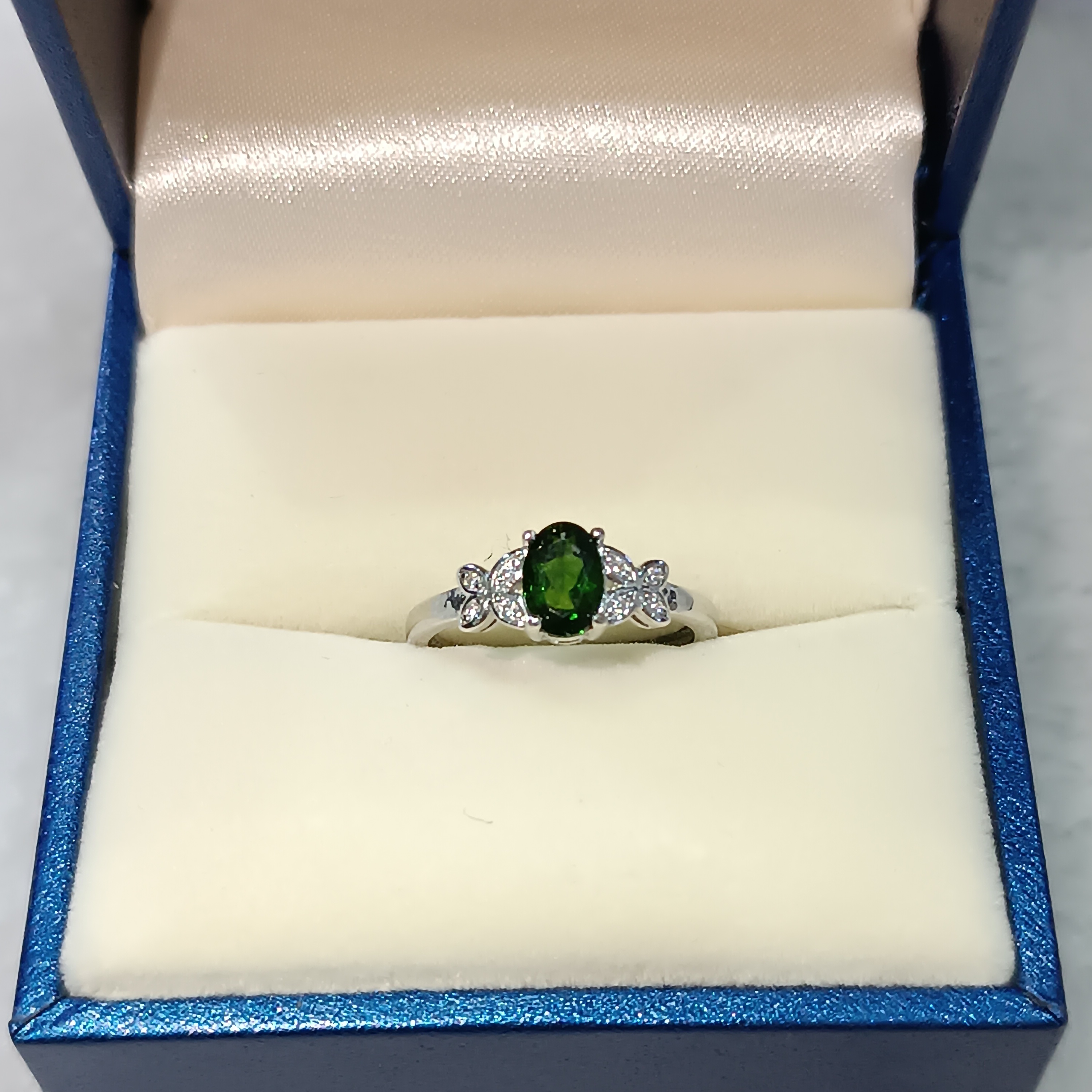 Nhẫn đính đá Diopside thiên nhiên Free Size  - MOON Jewelry