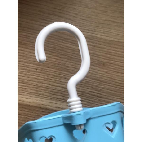 Rổ treo đa năng nhựa dùng làm rổ treo nhà tắm hoặc rổ đựng muỗng đũa gia vị