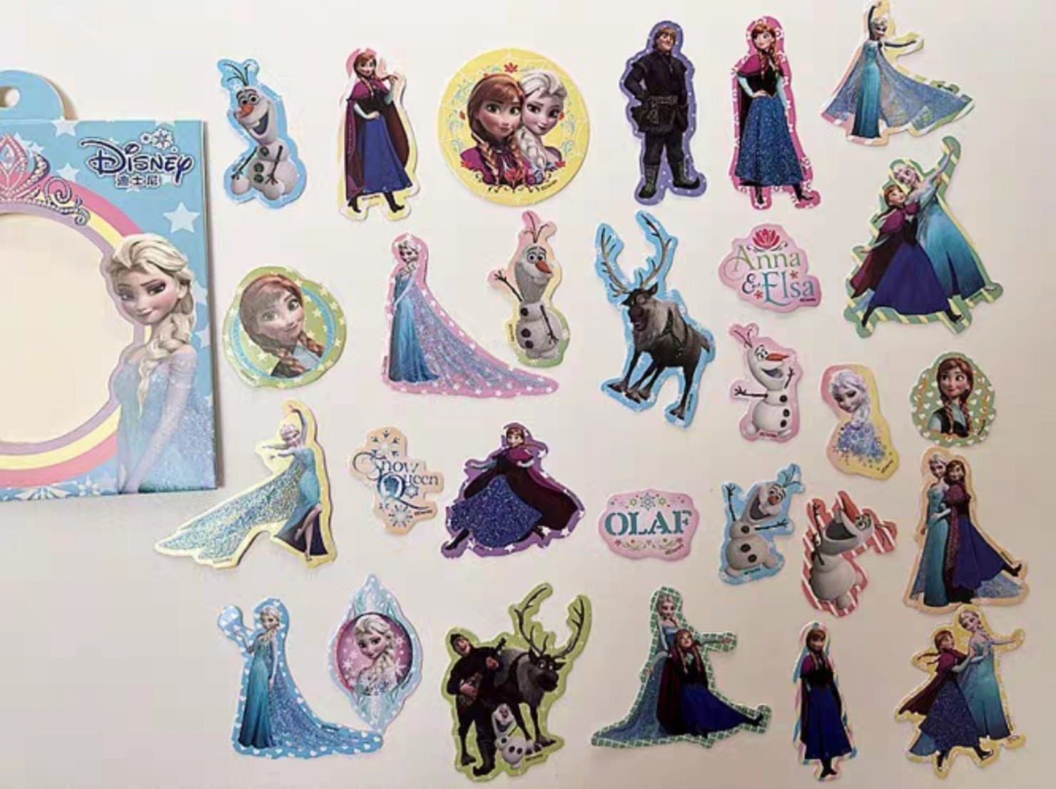 Set 28 sticker hình dán viền kim tuyến cho bé Frozen 1