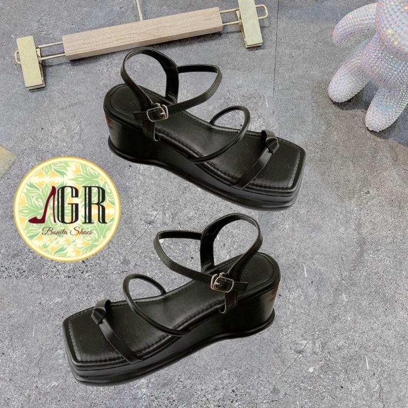 Sandal 3 quai phối nơ gút khoá gài cao 7 cm