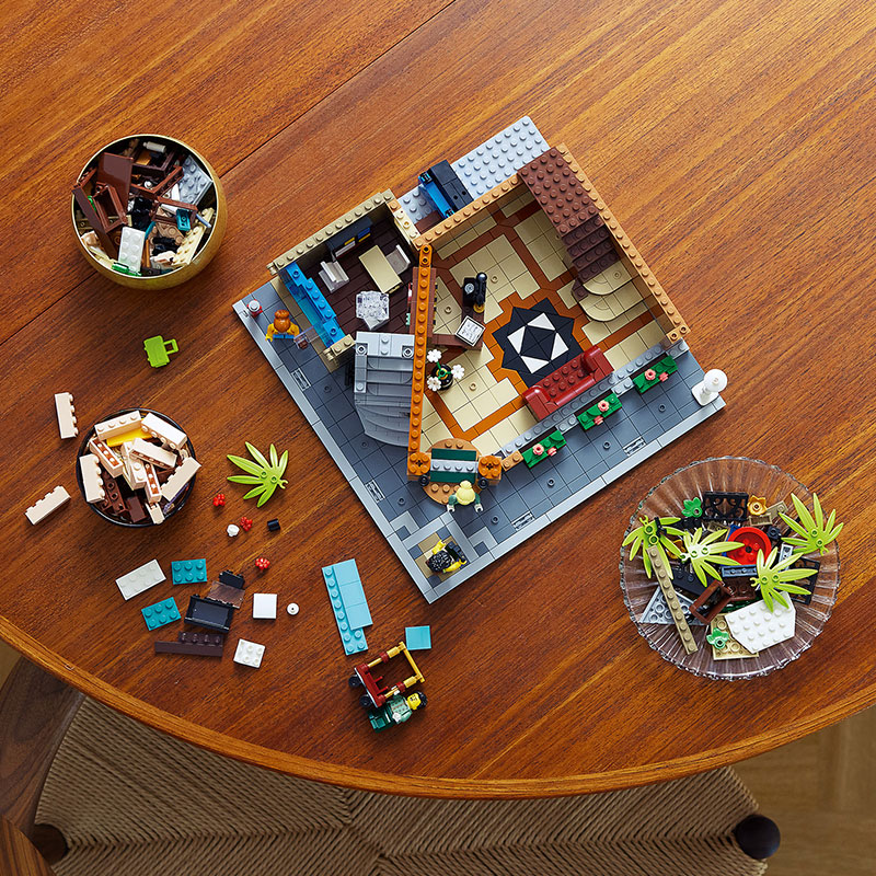 Đồ Chơi LEGO Khách Sạn Cổ Điển 10297