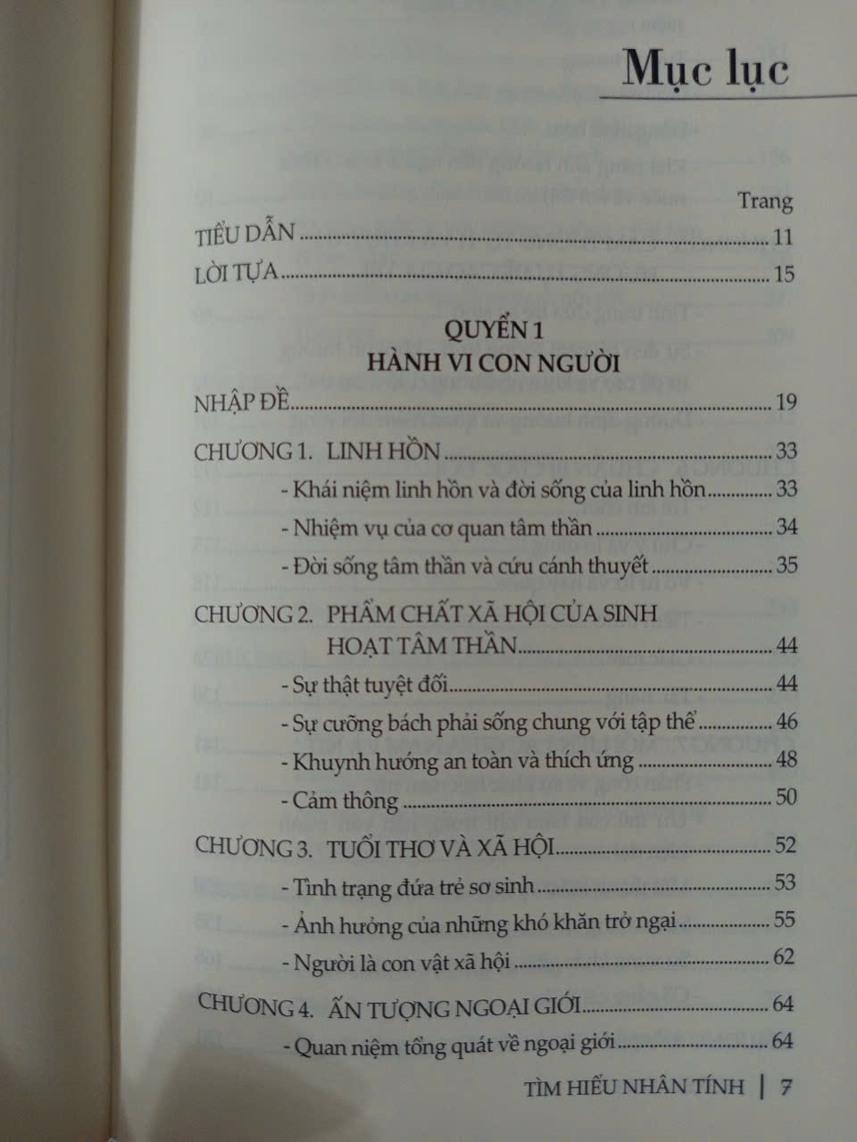 ￼Sách BÌA CỨNG - Tìm Hiểu Nhân Tính - KM249