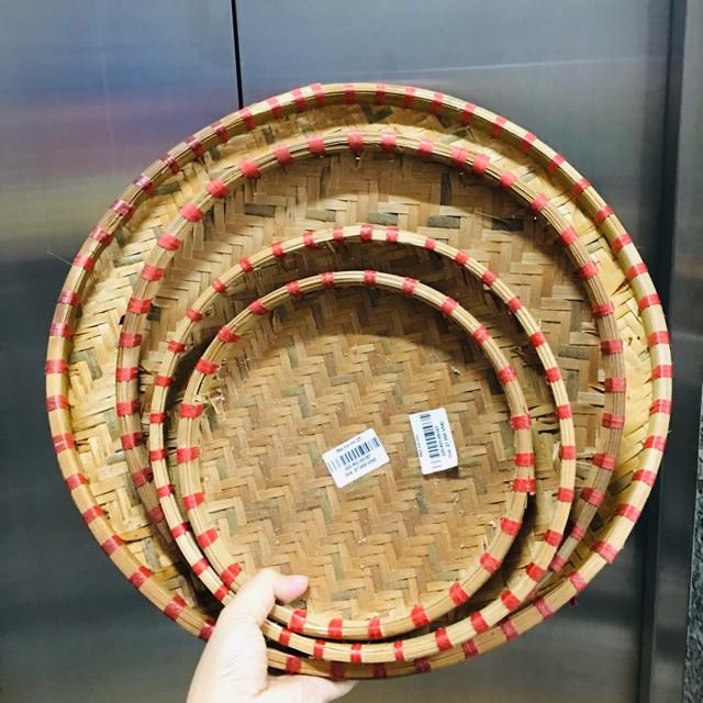 Mẹt tre bún đậu