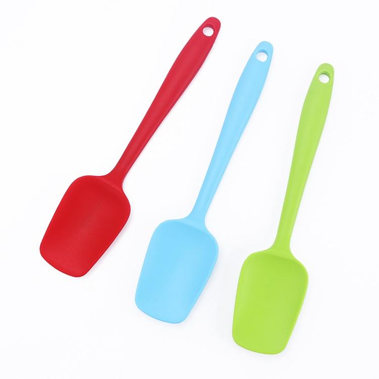 Spatula Cây Vét Bột Phới Trộn Bột Dạng Thìa Nhà Bếp Bằng Silicon Chịu Nhiệt Cao Cấp  - SPA210THIA