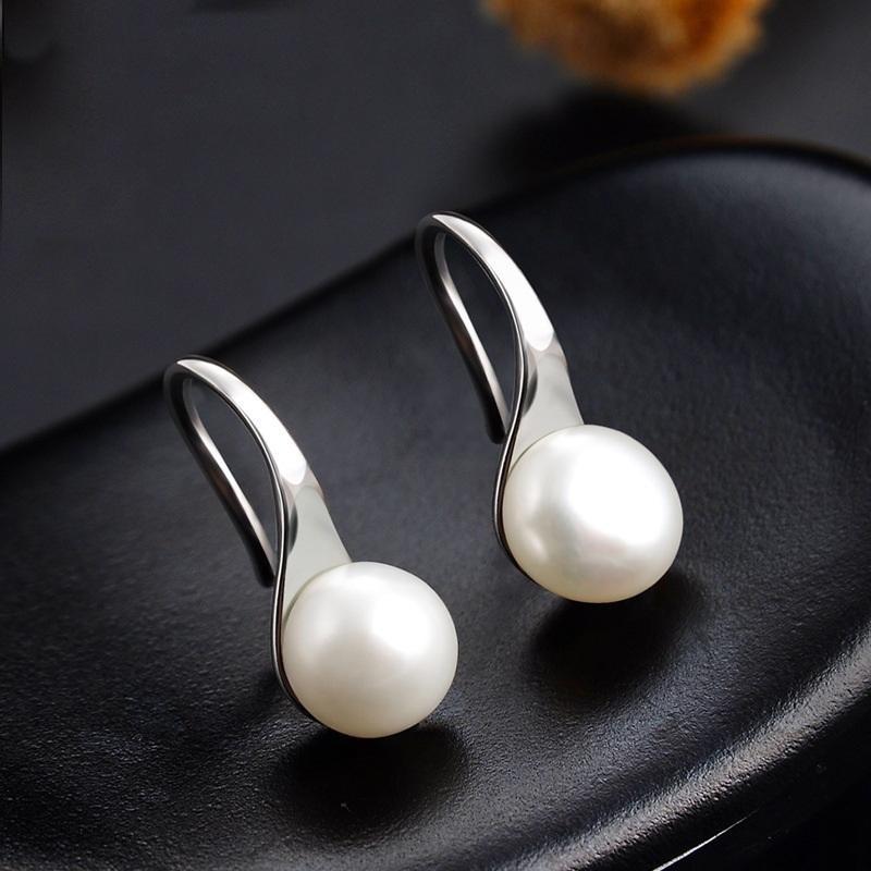 Bông tai nữ ngọc nhân tạo màu trắng đeo sát tai 100% chất liệu bạc thật Bạc Quang Thản - QTBT2