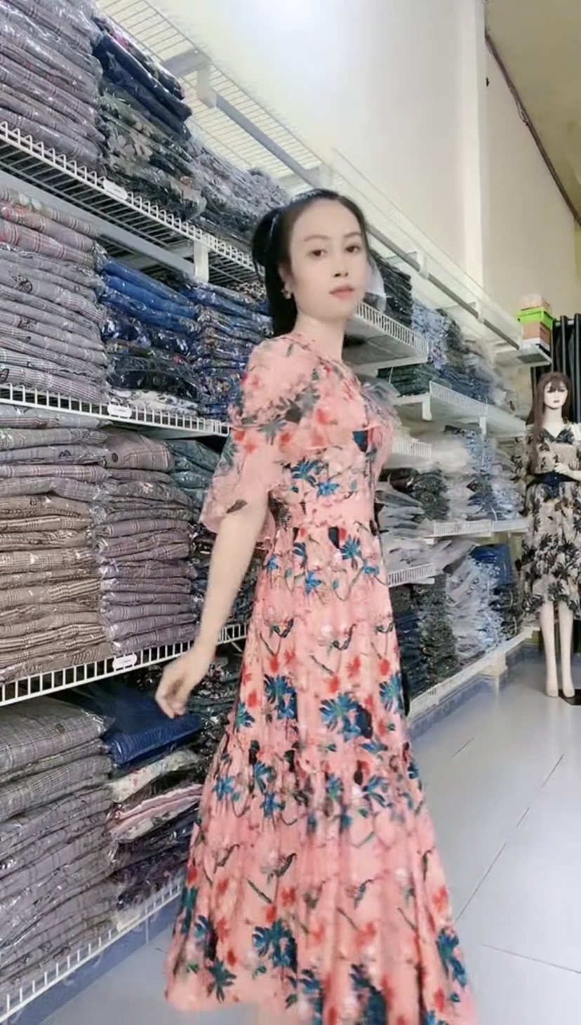 Đầm maxi hoa nhí nhã nhặn bắt mắt Myqlothing