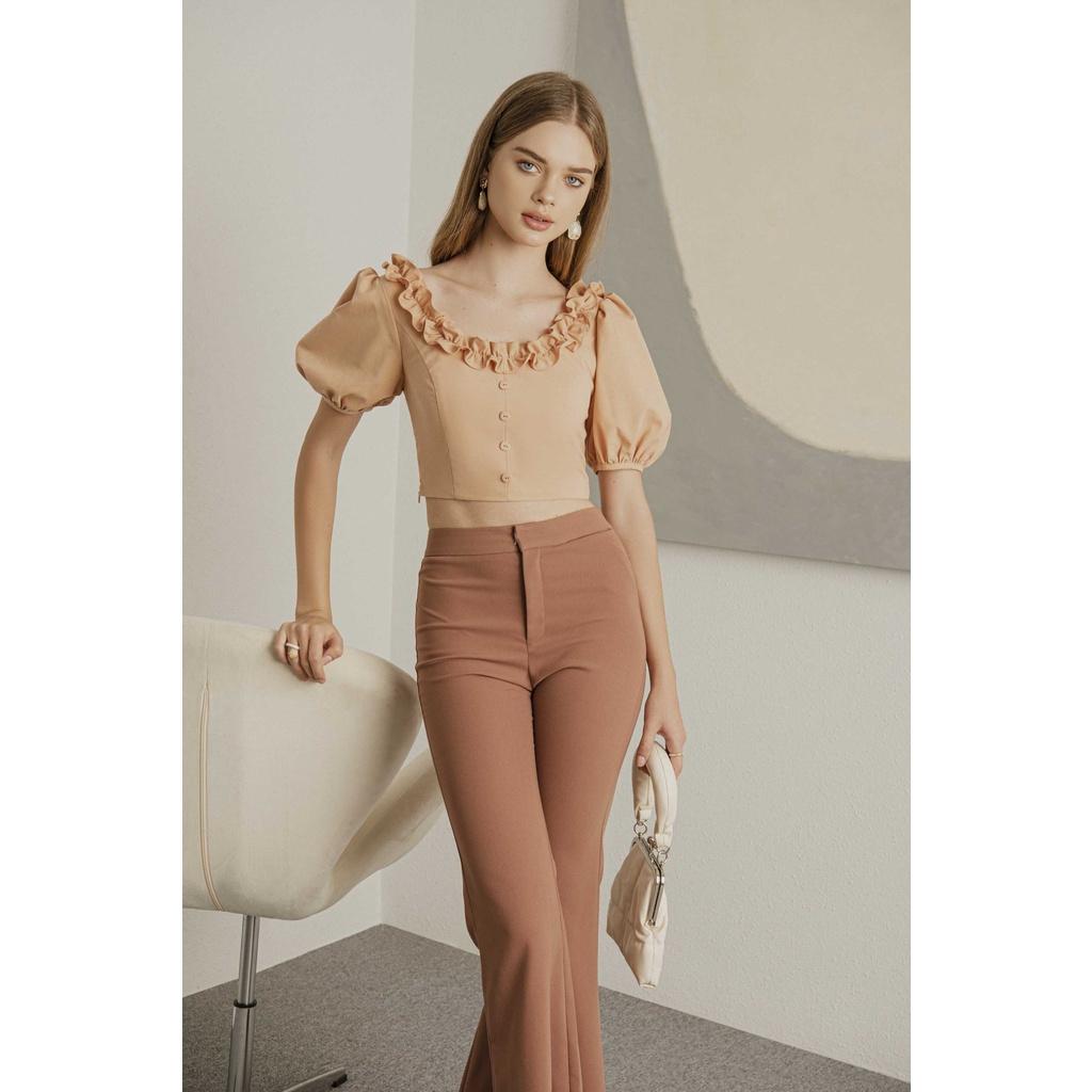 Áo kiểu nữ MARC FASHION croptop tay phồng cổ tròn viền bèo CBNH103022