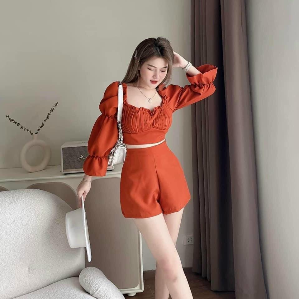 Sét bộ đùi nữ áo tay bồng xếp ly cực xinh trẻ