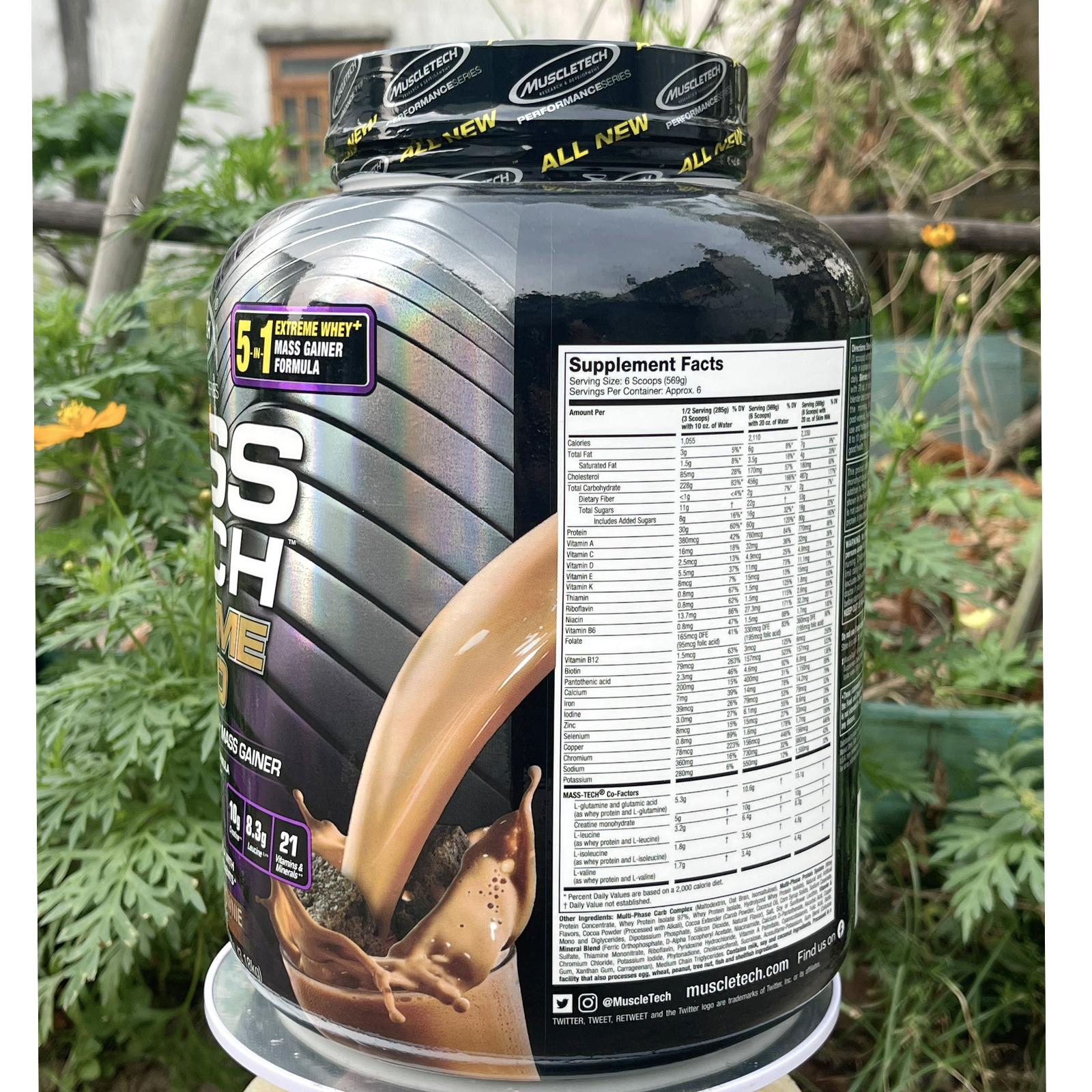 Combo Sữa tăng cân tăng cơ MASS TECH EXTREME 2000 của MuscleTech hộp 3.18kg hỗ trợ tăng cân tăng cơ nhanh cho người gầy kén ăn, khó hấp thu, khó tăng cân &amp; Bình lắc 600 ml (Màu Ngẫu Nhiên)