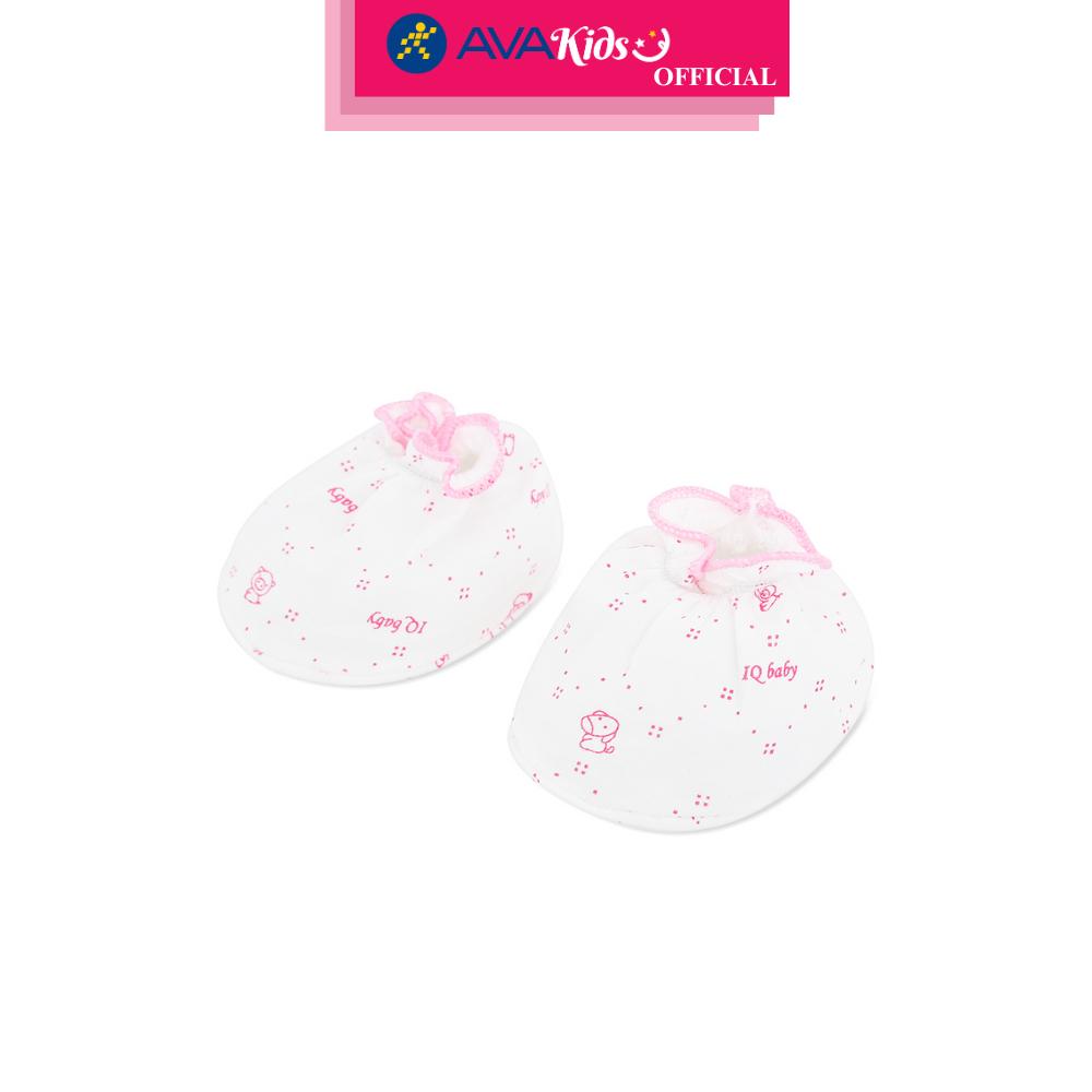 Bộ bao tay, bao chân in thú, viền hồng IQ Baby màu trắng (0 - 3 tháng) - Hàng Chính Hãng