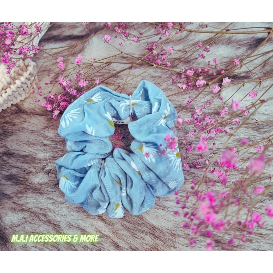 Dây buộc tóc, chun buộc tóc, cột tóc scrunchie họa tiết hoa cúc dễ thương phong cách Hàn Quốc