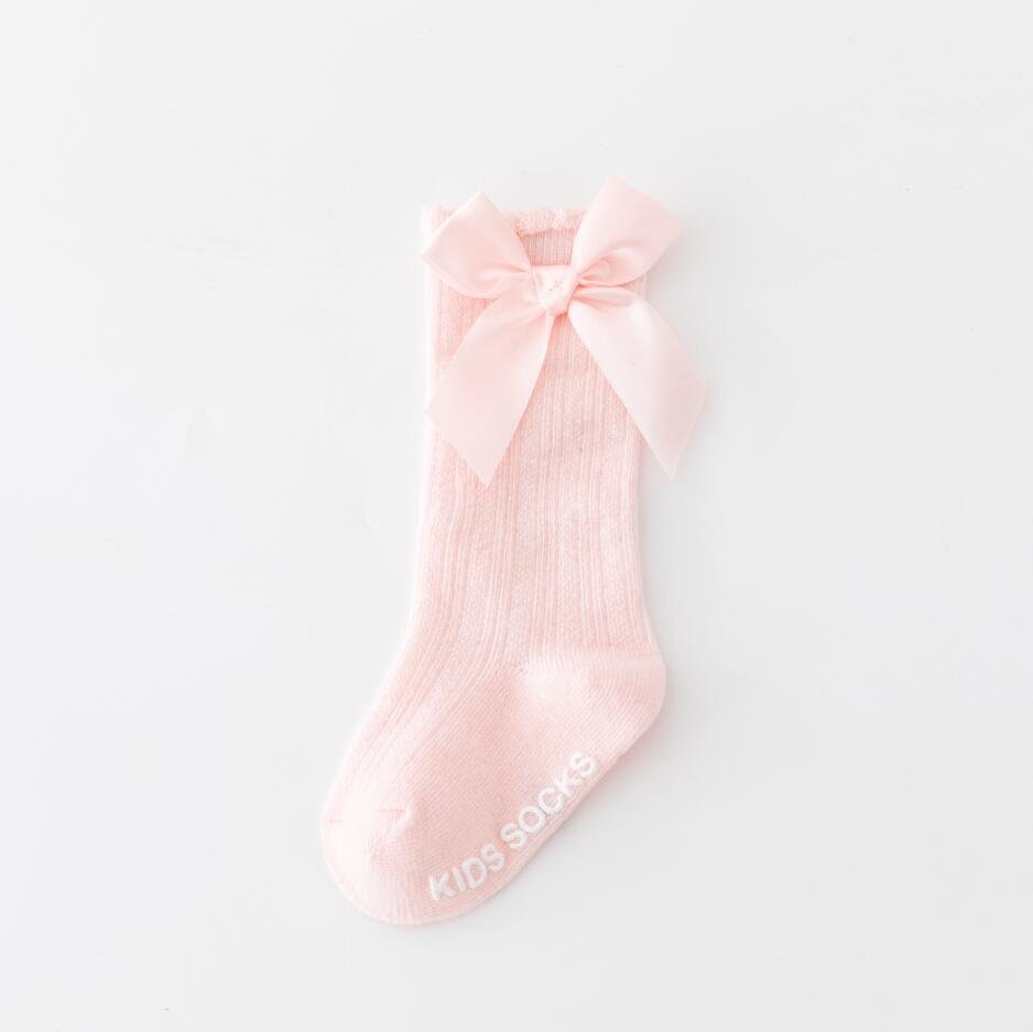 Một đôi tất ,vớ cotton dài mềm mại chống trượt đến đầu gối phối ren thắt nơ công chúa cho bé gái mẫu cực hót năm 2022