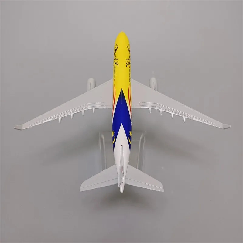 Mô hình máy bay tĩnh B737 Malaysia 16cm