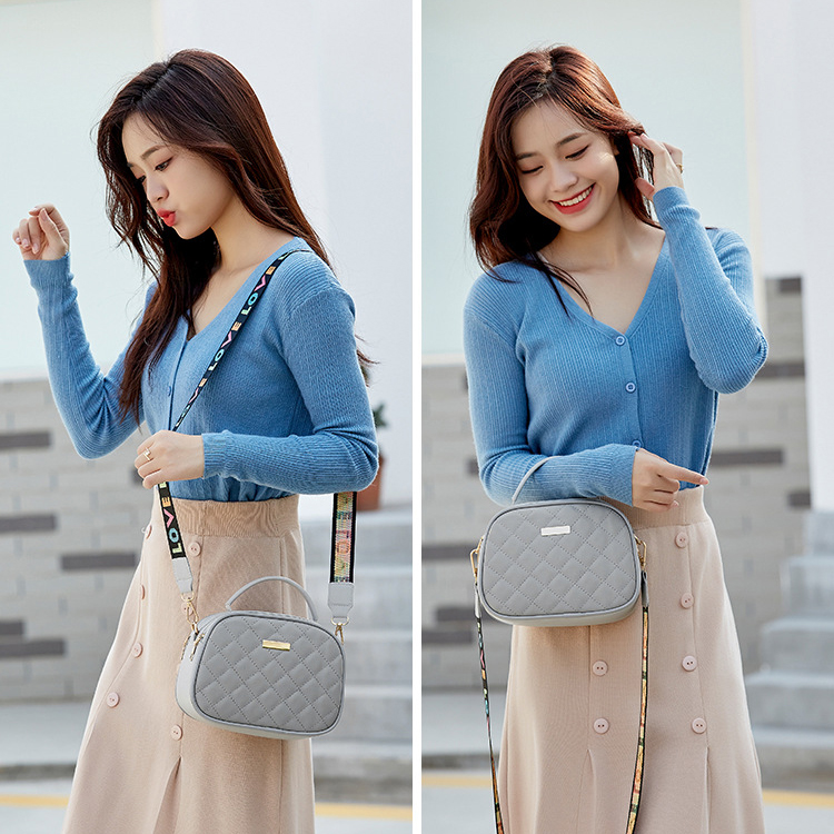 Túi Đeo Chéo Nữ Thời Trang T82 Caro