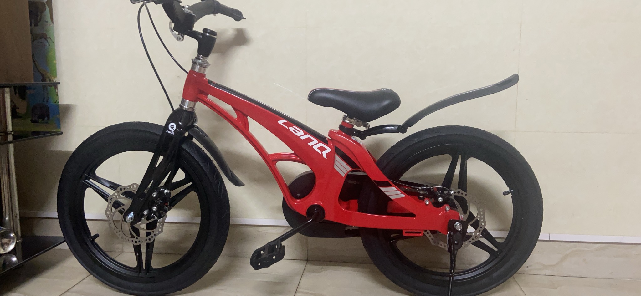 Xe Đạp Trẻ Em Cao Cấp LanQ FD46 Vành Đúc Tay Lái Gập Gọn Dành Cho Bé Từ 2 Đến 7 Tuổi