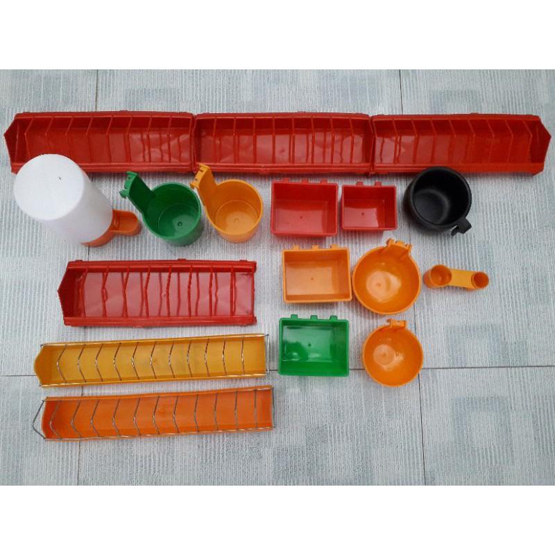 Sỉ sl. máng ăn gà con dài 32cm. ghép nhiều máng lại với nhau được