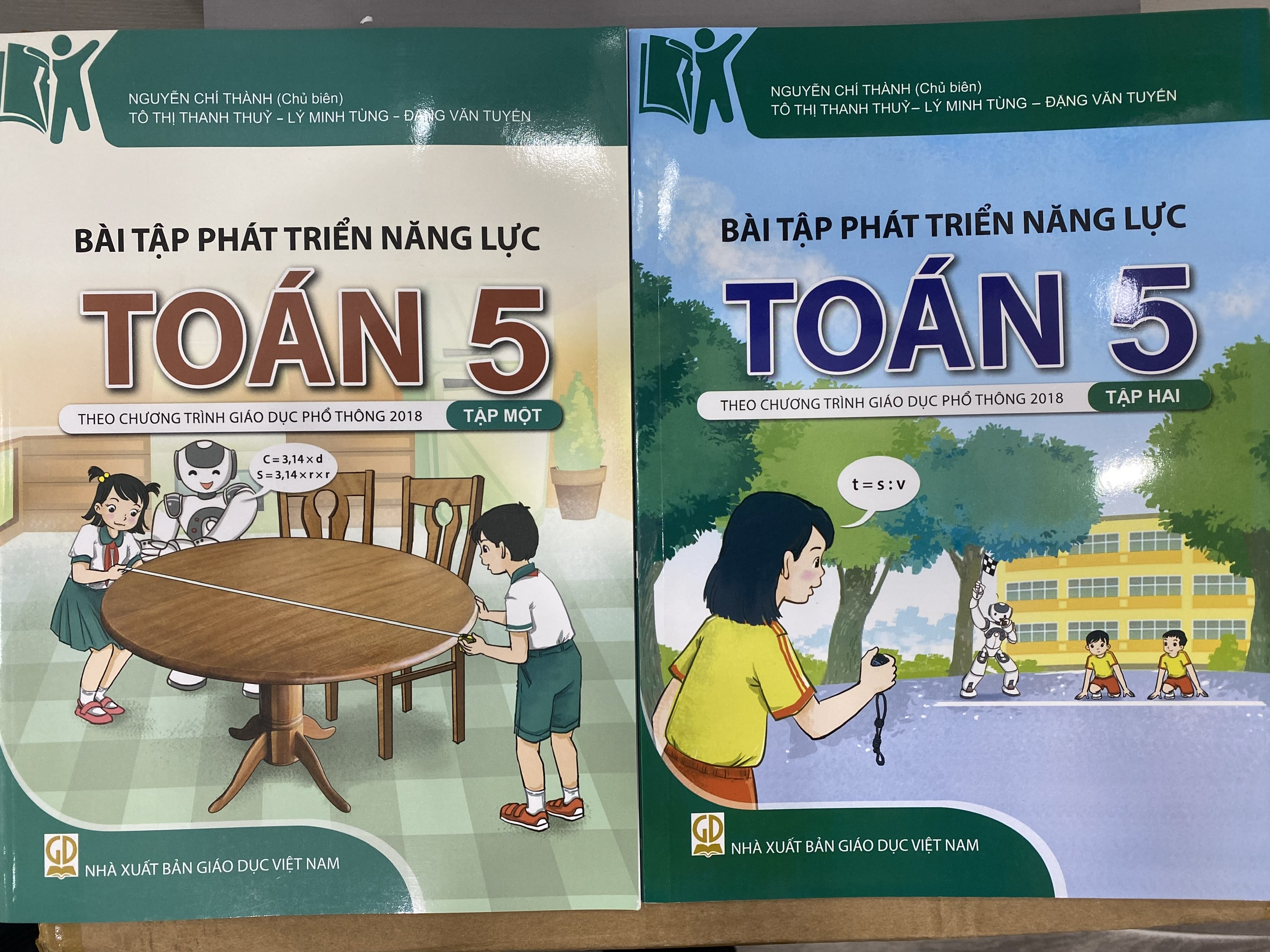 Combo Sách- Bài tập phát triển năng lực Toán 5 Tập 1+ Tập 2
