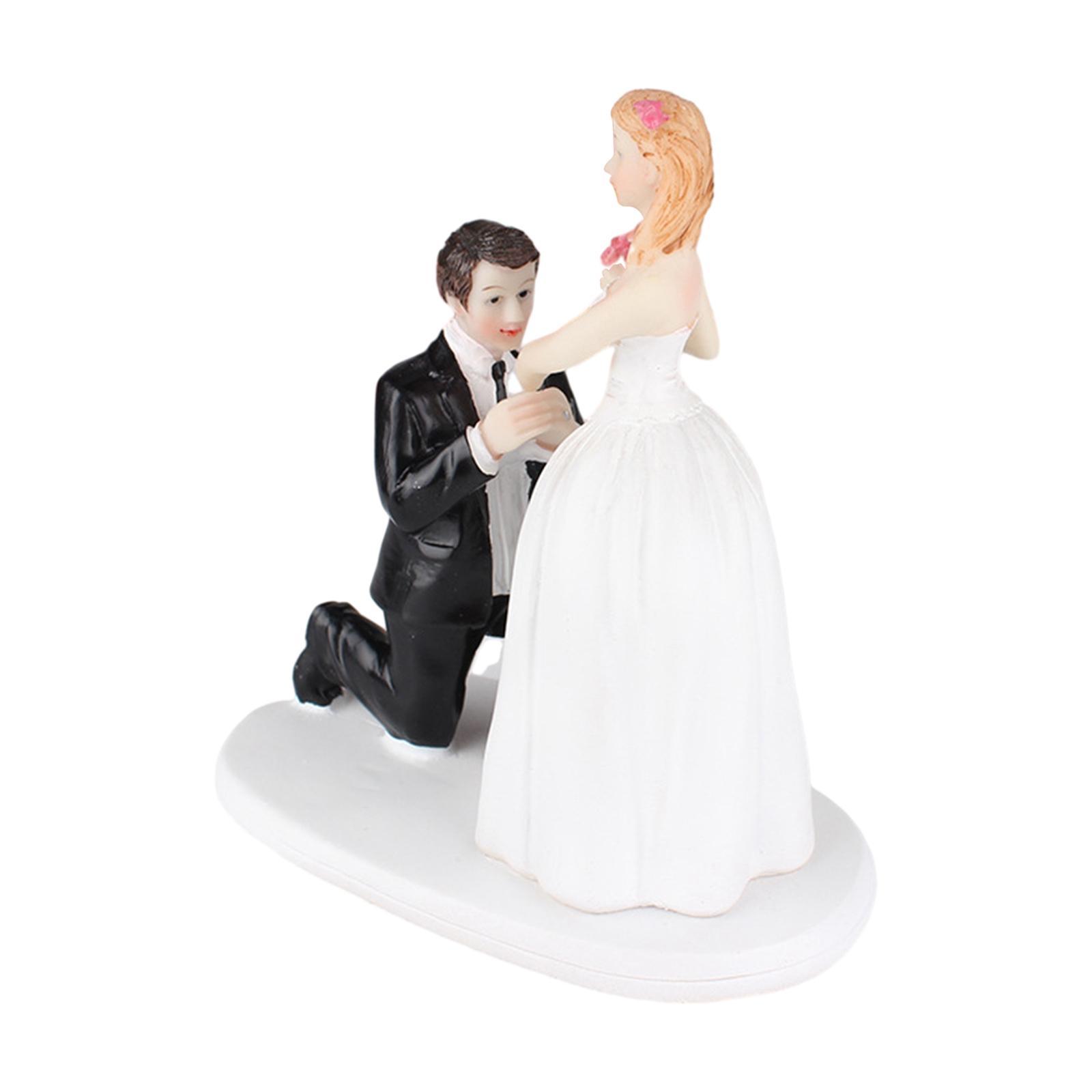 Rustic Wedding Cake Topper Bride and Groom Figurines Keepsake Cake Decoration Ornament Wedding Cake Dolls Topper for Birthday