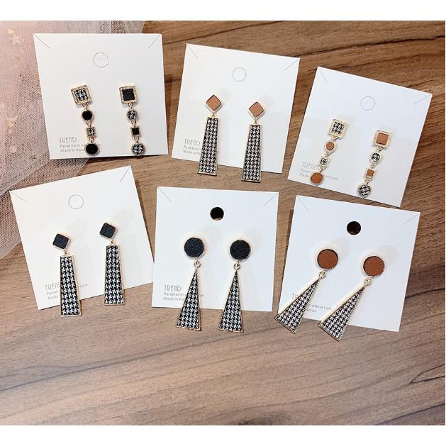 Bông tai Bạc 925 Phong Cách Hàn Quốc - KHUYÊN THẢ DÀI ZIZZAC NÂU - ẢNH CHỤP THẬT