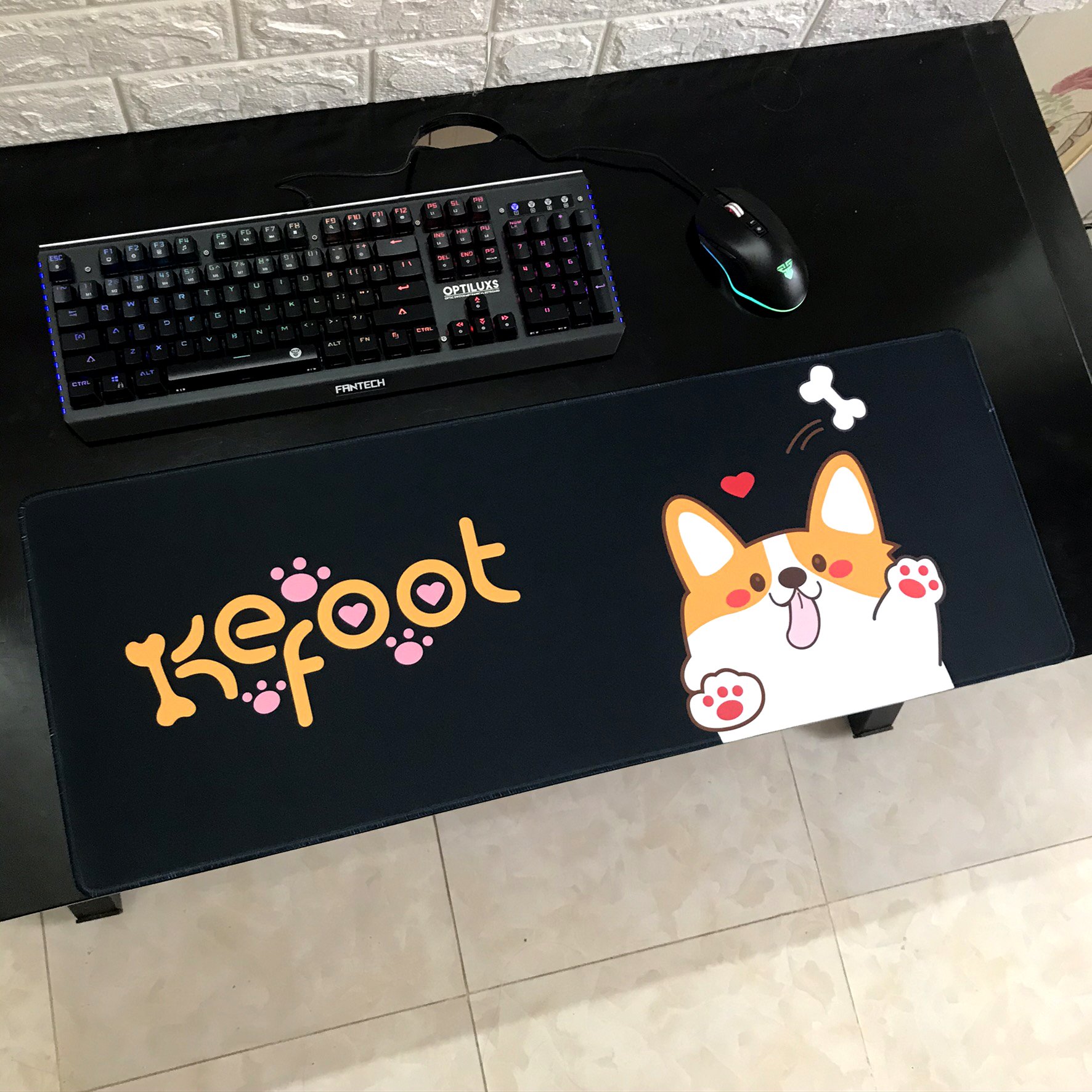 Tấm lót chuột, bàn di chuột chống nước chuyên dụng dùng trong văn phòng, game.